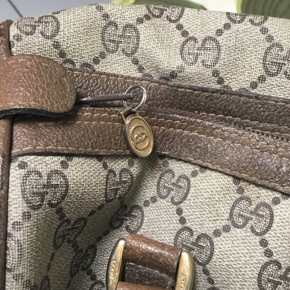 Gucci Handbag - Picture 12 of 15